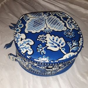 Used vera bradley vinyl makeup bag